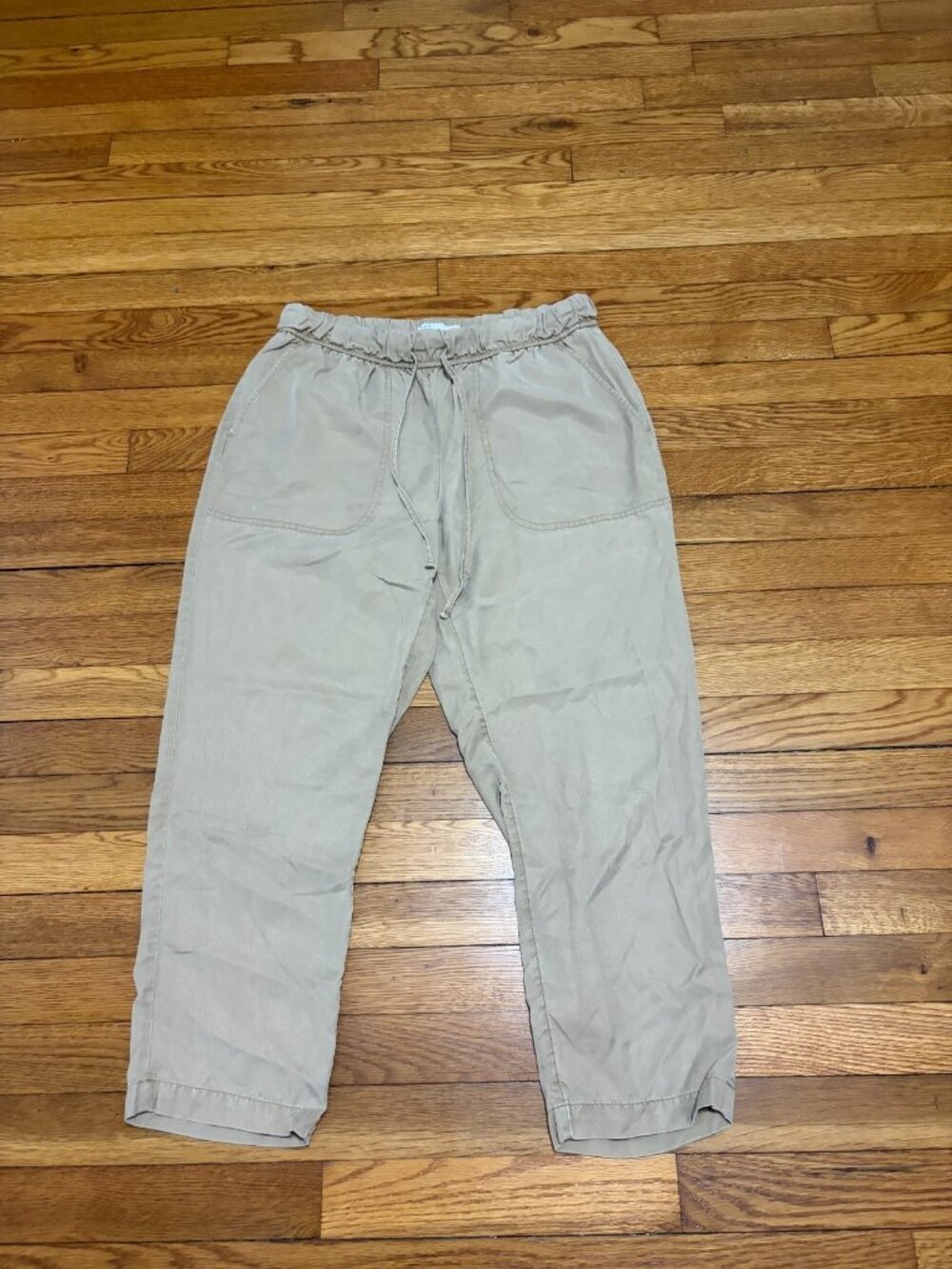 Croft & Barrow Womens Cropped Joggers Size Small Beige Tan Drawstring Cotton